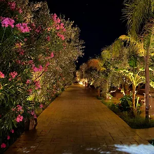 ridavillage.albaniahotels.org/